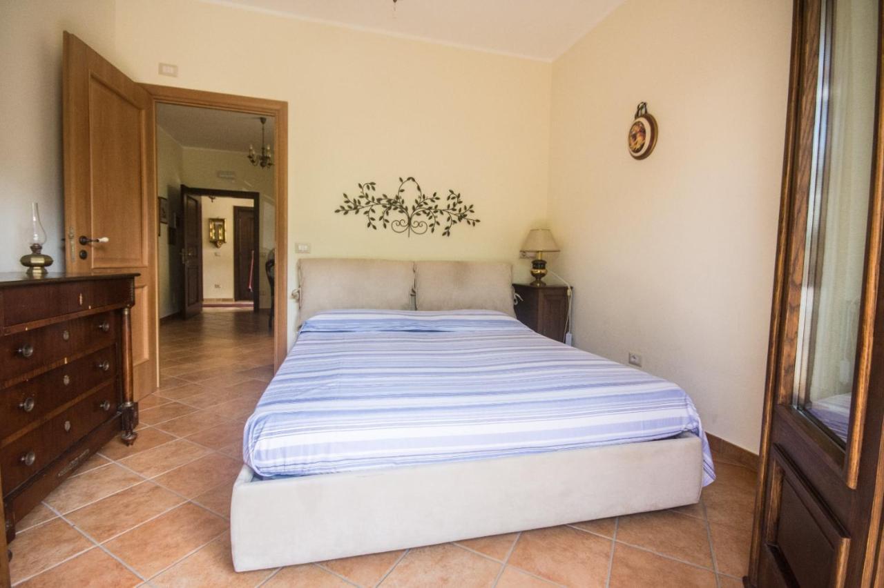 Villa Pomelia Санта Доменика Екстериор снимка